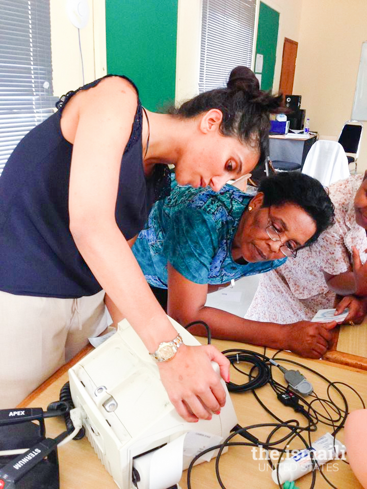 Dr. Fazila Lalani helping out in Haiti following the earthquake in 2010.