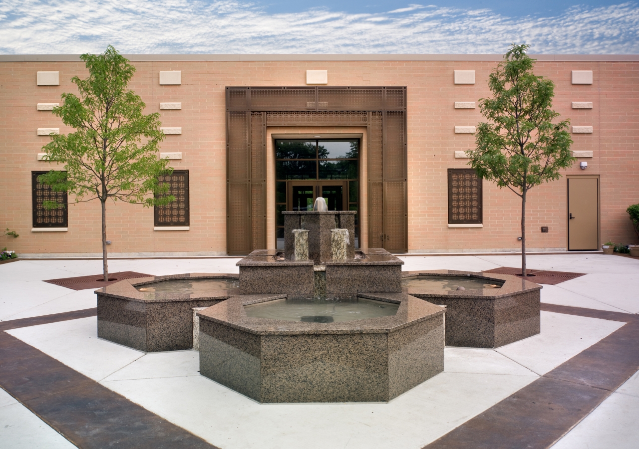 Social Courtyard with the Chahar Bagh, symbolic of the four rivers of Paradise.