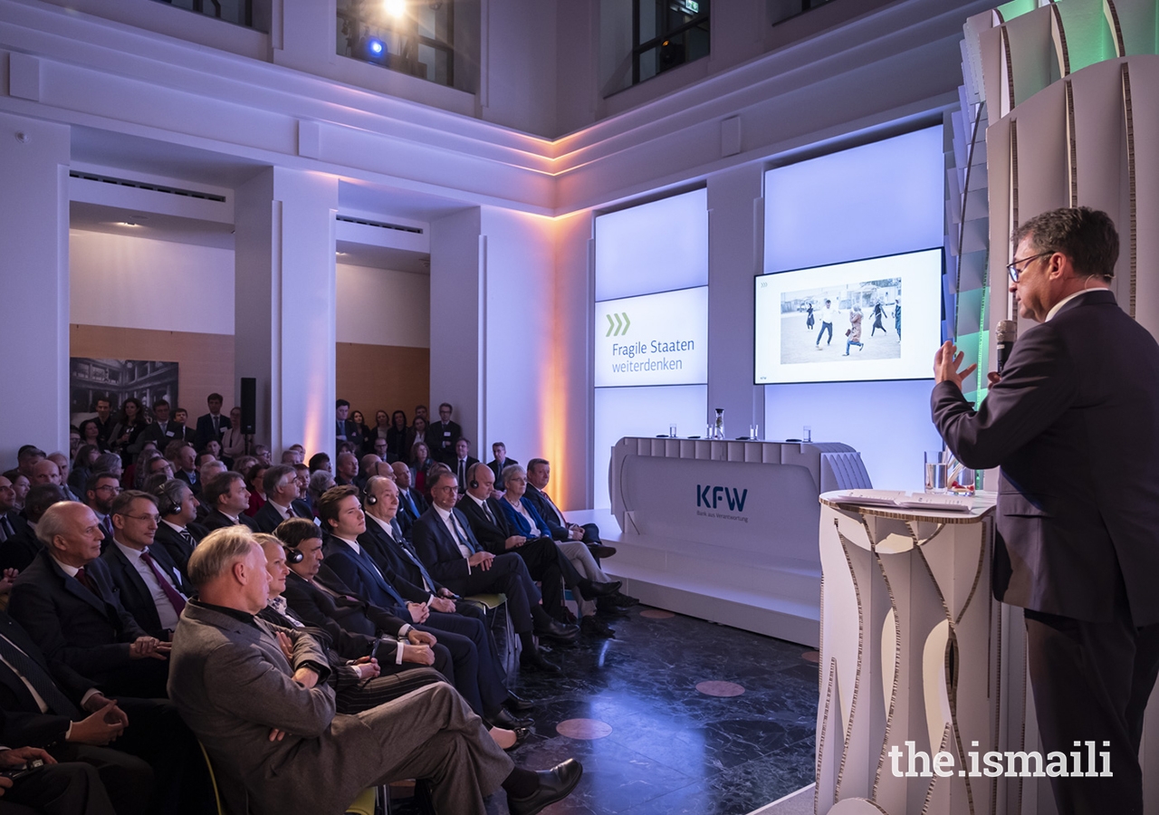 Professor Dr Joachim Nagel, Member of the Executive Board of KfW, addresses guests gathered at the event entitled “Fragile States Thinking Ahead” in Berlin.