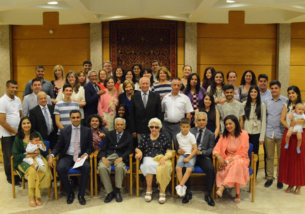 Family portrait of the Spain Jamat with the leaders of the Ismaili Council for Portugal. Ismaili Council for Portugal / Nadia Silva