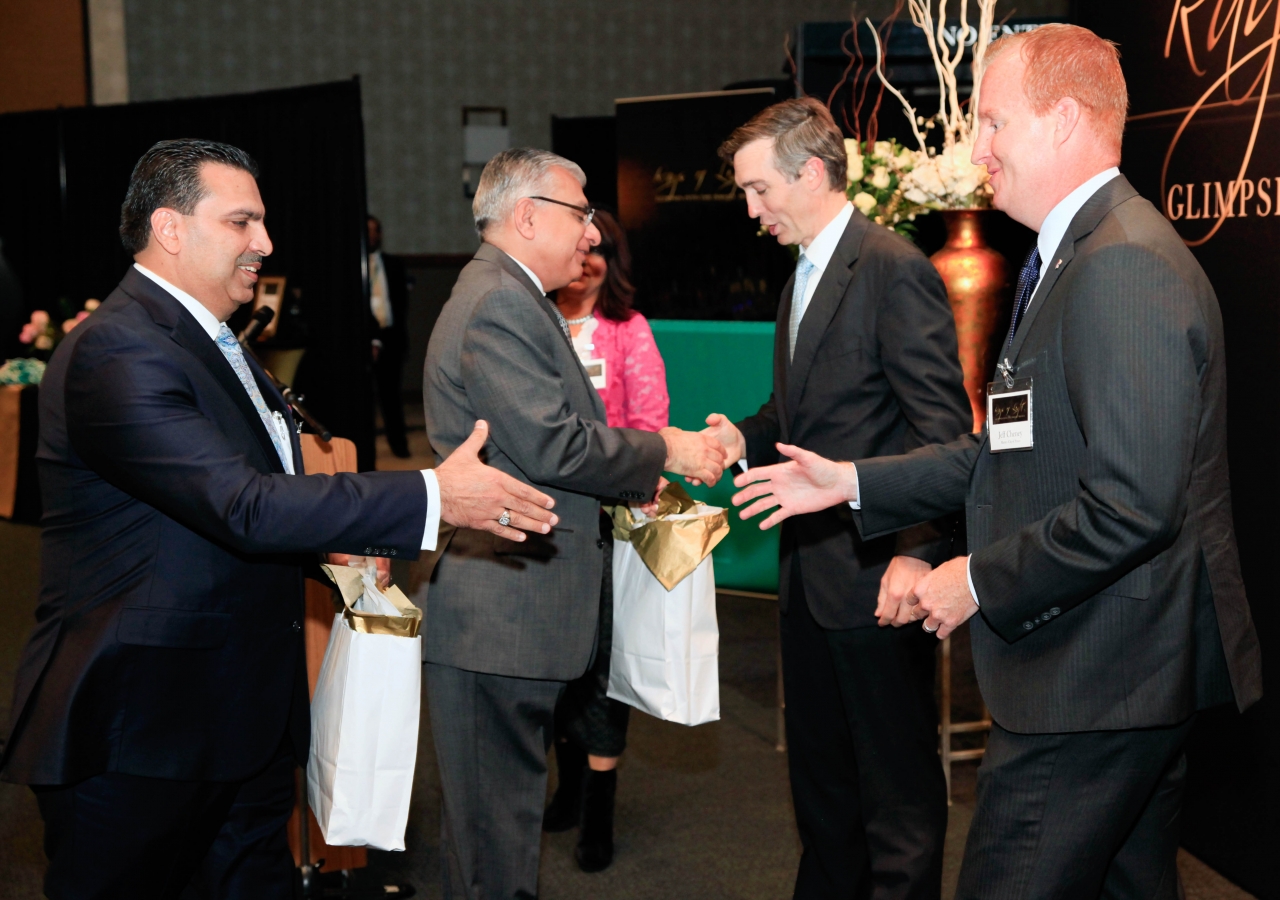 From left: Council for the Central US President Nizar Didarali and Council for the USA President Barkat Fazal, presenting tokens of appreciation to Texas State Senator Van Taylor and Frisco Mayor Jeff Cheney.