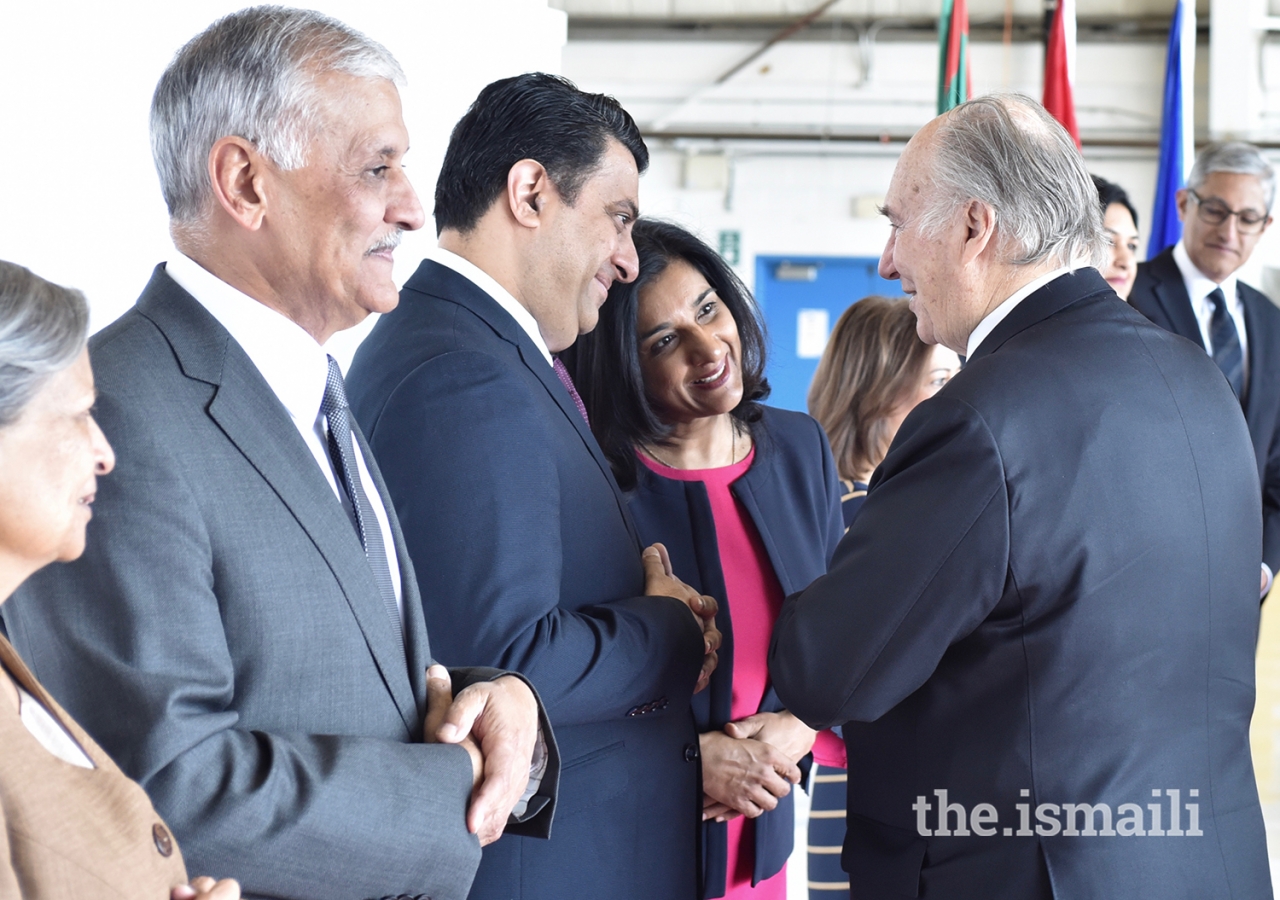 Ismaili Council for Canada Vice-President Karima Karmali and Reiaz Somji bid farewell to Mawlana Hazar Imam before his departure from Calgary.