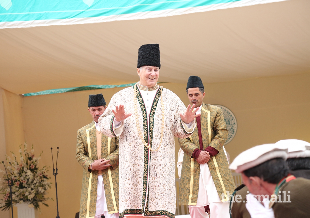 Mawlana Hazar Imam walks through the Jamat during the Darbar at Booni, Upper Chitral