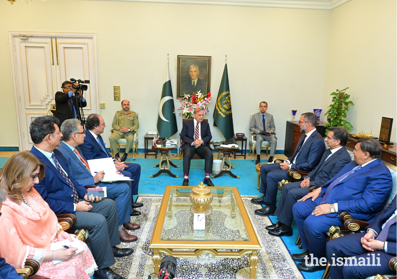 Prince Rahim met with the Prime Minister of Pakistan, Shehbaz Sharif, at his official residence in Islamabad.