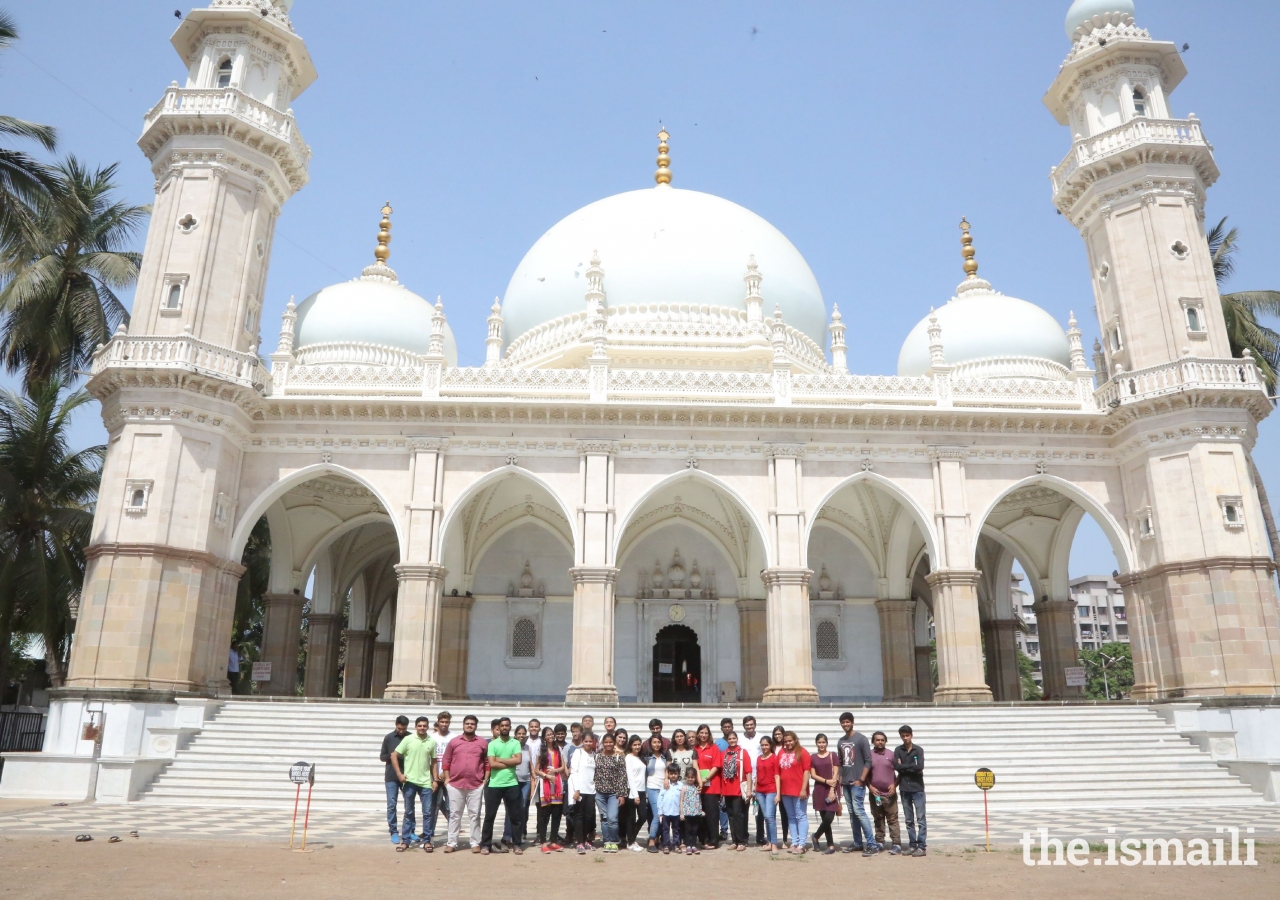 Popularly known as  'The Taj Mahal' of Mumbai, Hasnabad Mausoleum is part of the Heritage walk organised by the Communications team of the National Council for India.