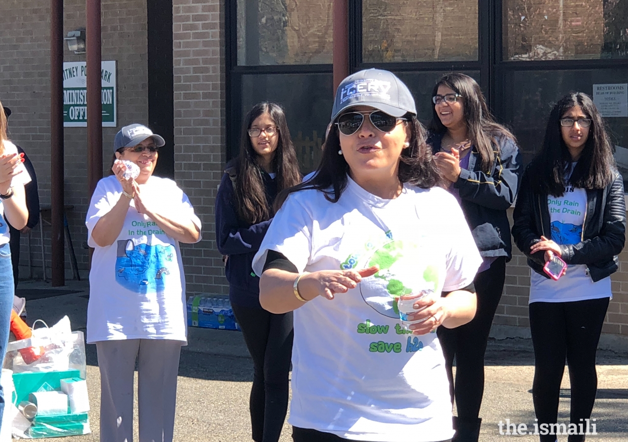 Councilwoman Anna Kaplan offering remarks during the I-CERV Earth Day Park Beautification in Long Island in April 2018.