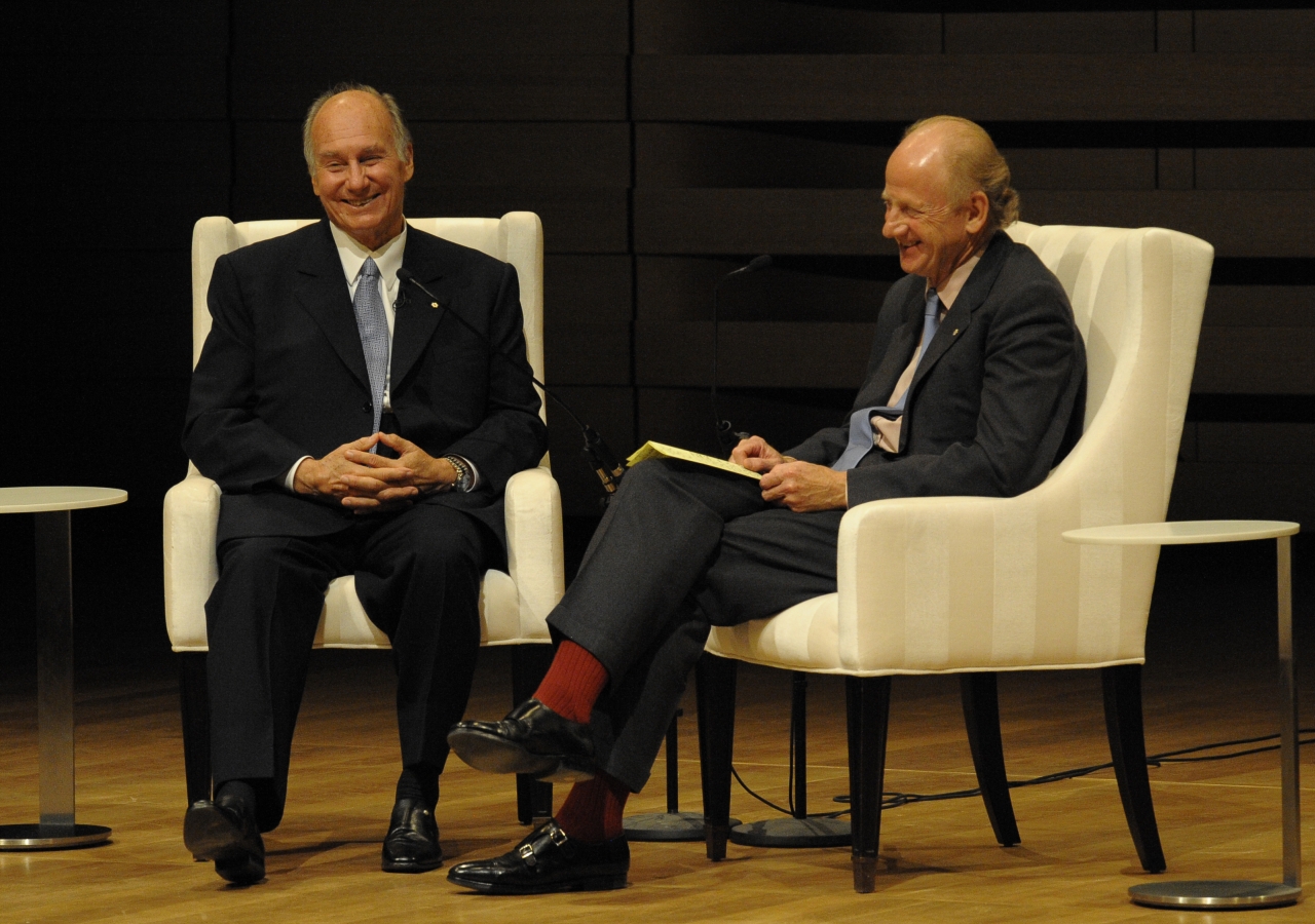 Mawlana Hazar Imam and John Ralston Saul enjoy a light moment during the “armchair discussion” that followed Hazar Imam&#039;s formal address to the 10th annual LaFontaine-Baldwin Symposium.