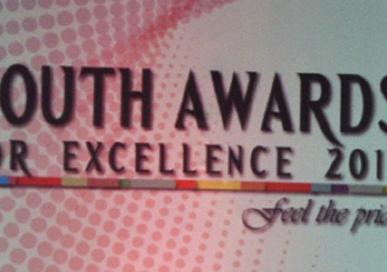 “Youth Awards for Excellence, 2010”, organised by the Aga Khan Youth and Sports Board for India, recognised the Jamati youth and honoured high achievers in fields such as sports, the arts, sciences, creative expression, and leadership.