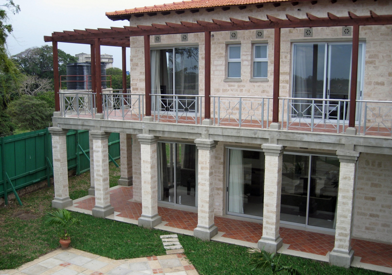 The sea-facing view of the Principal’s Residence at the Aga Khan Academy, Mombasa.