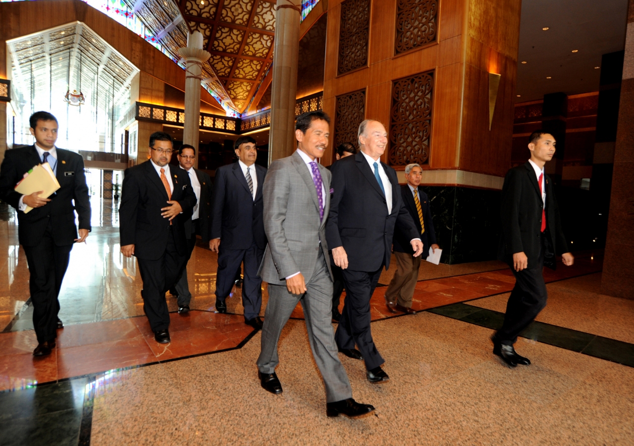 Mawlana Hazar Imam departs the VIP lounge, at Kuala Lumpur International Airport.