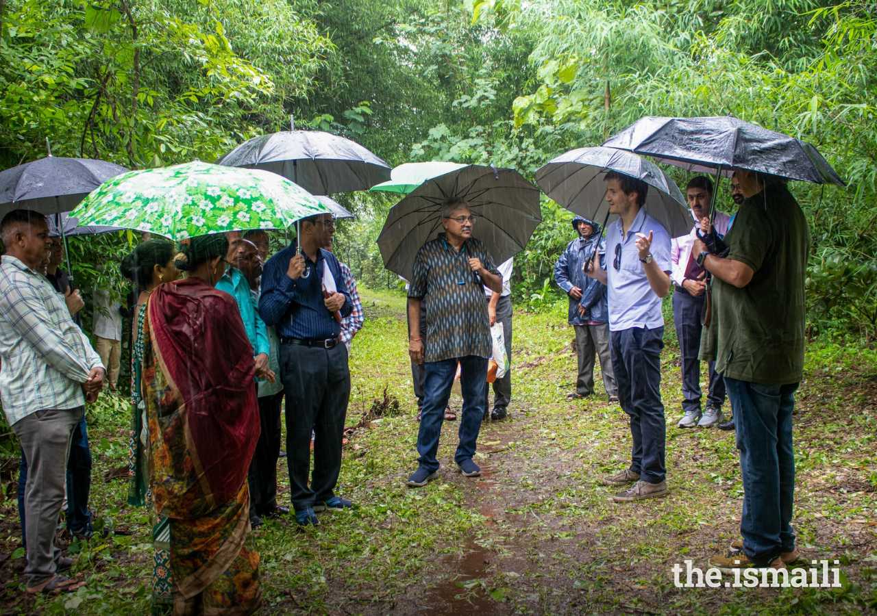 Prince Aly Muhammad visits an AKRSP-supported forestry project in Gujarat.