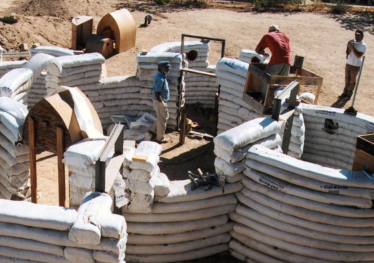 Seismically safe and impervious to weather conditions, this system of sandbag shelters provides easily replicated emergency housing. It was a winner in the 2004 Award cycle.