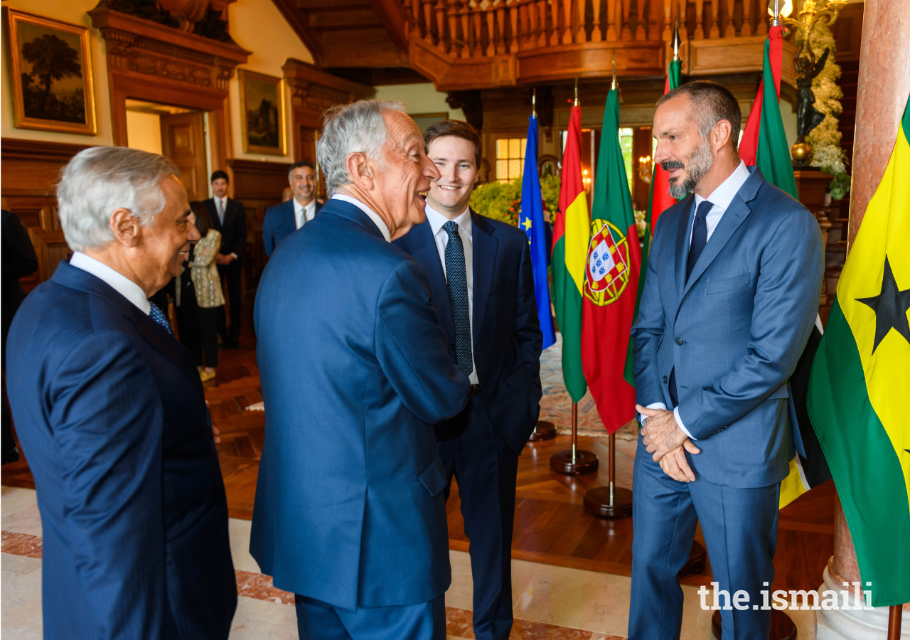 Prince Rahim welcomes President Marcelo Rebelo de Sousa to the Diwan of the Ismaili Imamat as Prince Aly Muhammad looks on.