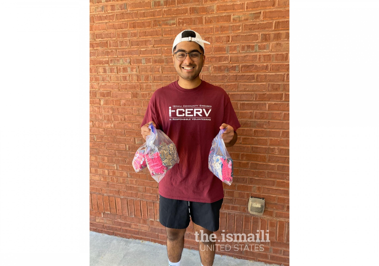 Nayaab Wadsariya of Atlanta dropping off a batch of fabric masks in the fight against COVID-19.