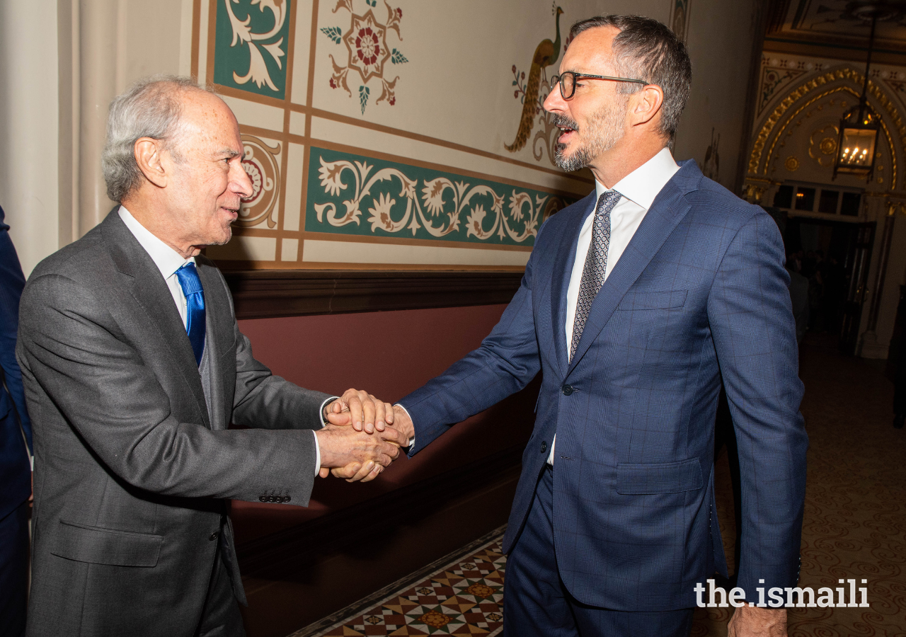 Dr Farhad Daftary greets Prince Rahim in London on 18 January 2023.