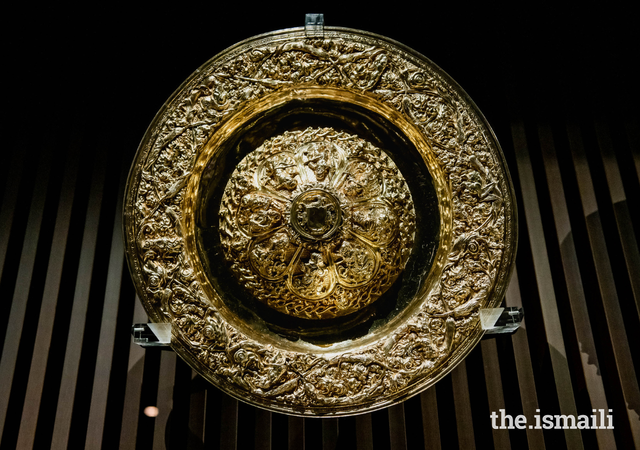 An exceptional 16th century salver, or traditional serving tray, newly added to the Royal Treasure Museum's permanent collection.