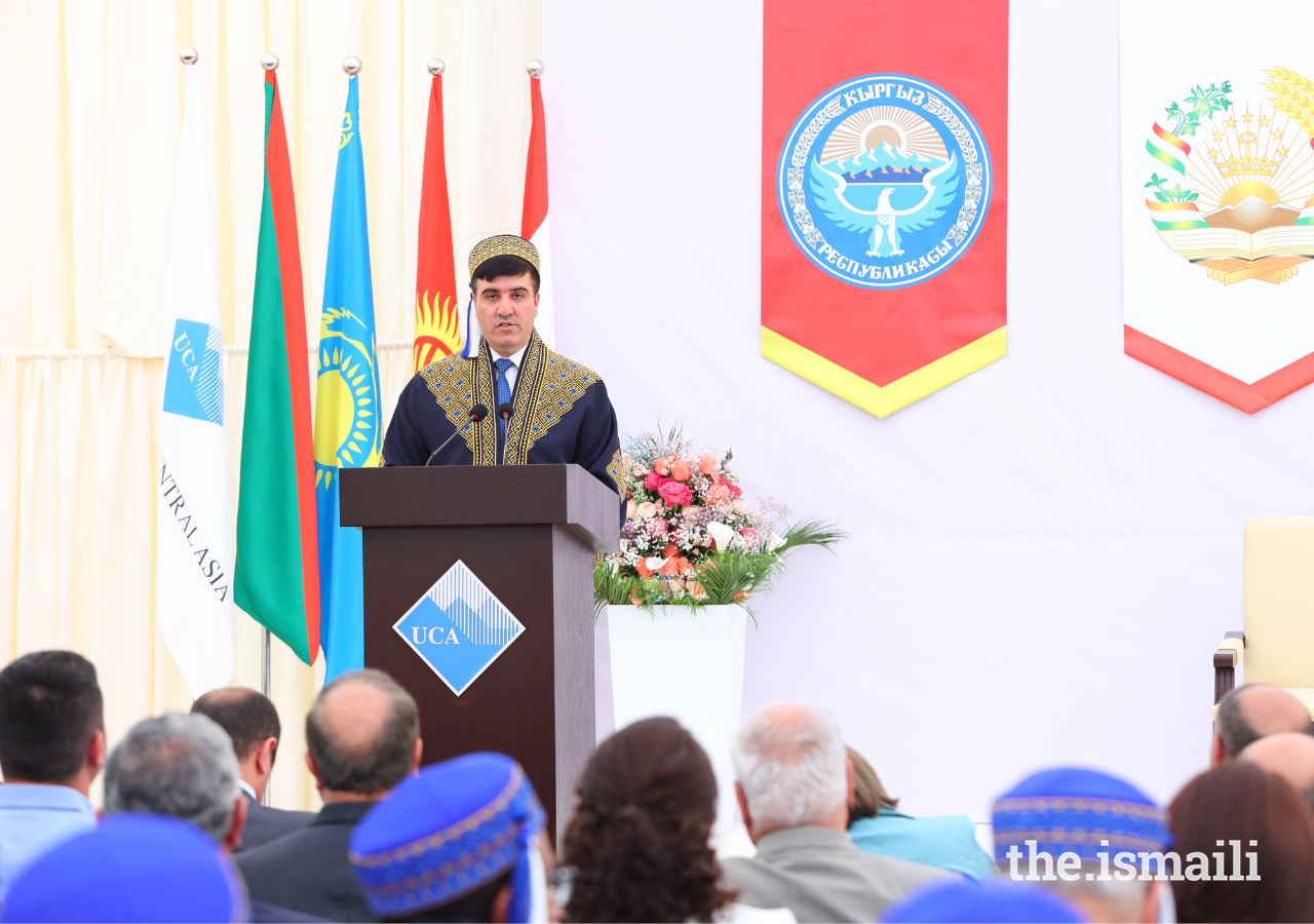 Dr Hudoydodzoda Farrukh, Head of the Department of International Relations at Tajikistan’s Ministry of Education and Science, delivers remarks at UCA’s Khorog campus.