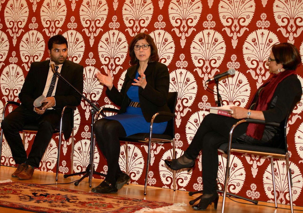 Dr Alice Hunsberger in a panel discussion with Riz Muhammedi and Roshan Esmail. Alnoor Meralli