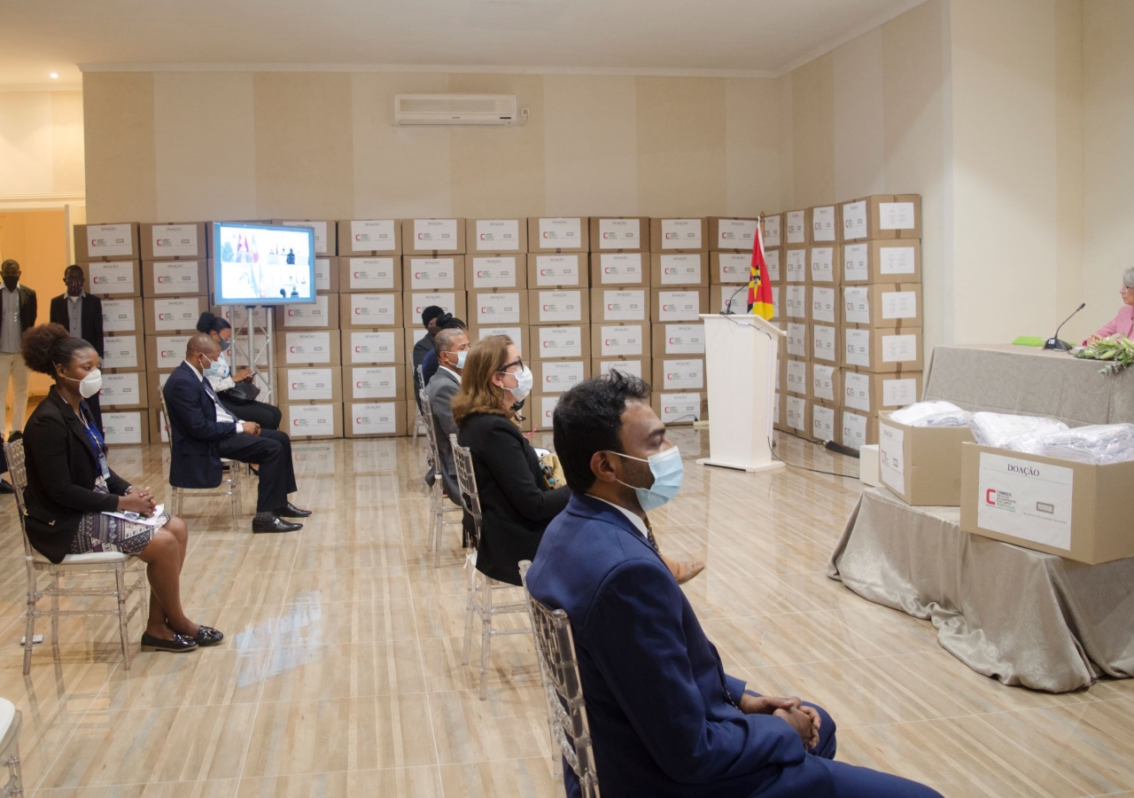 Guests at the Moztex Factory Ballroom seating having in consideration the physical distance.