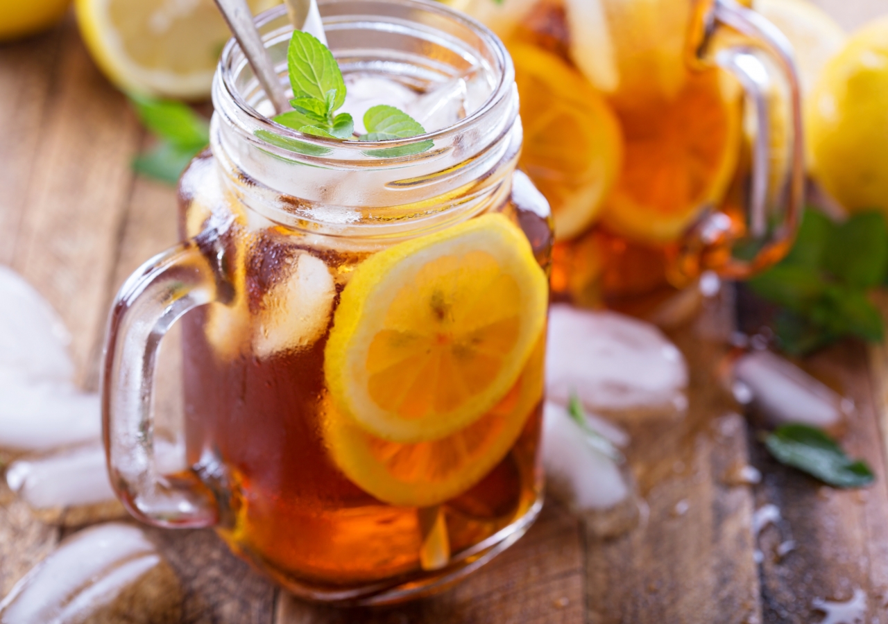 Nothing feels like summer more than a chilled glass of sweet iced tea!