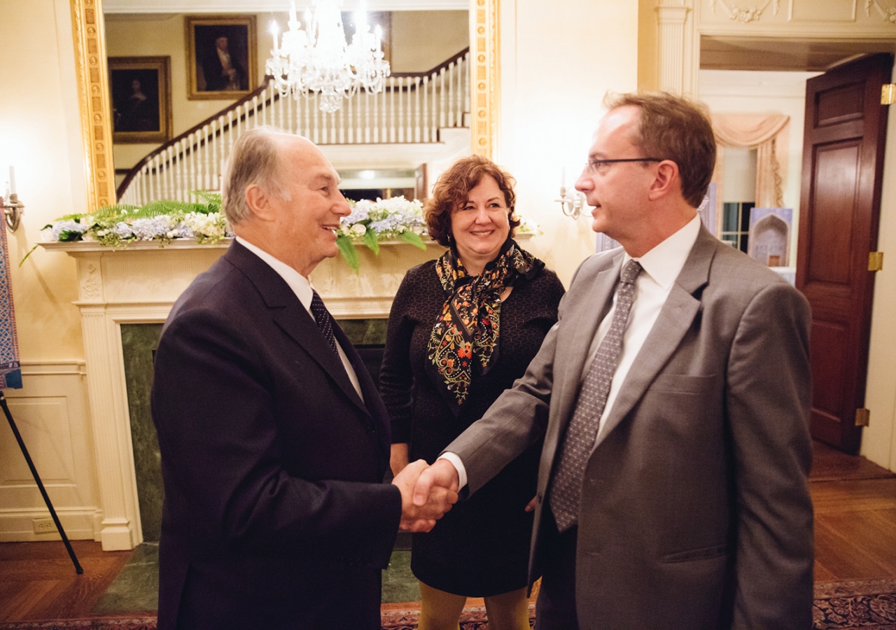 Harvard Vice Provost Mark Elliott and Michele Lamont, Director of the Weatherhead Center bid farewell to Mawlana Hazar Imam after the dinner and reception that followed the Jodidi Lecture. Farhez Rayani