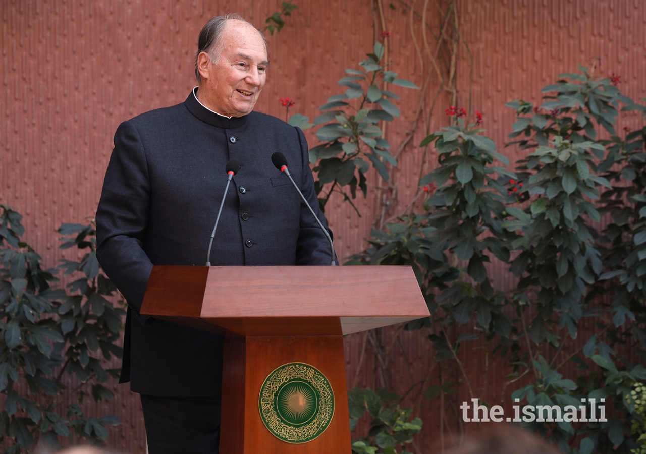 Mawlana Hazar Imam speaking at the inauguration of the CIME’s facility.