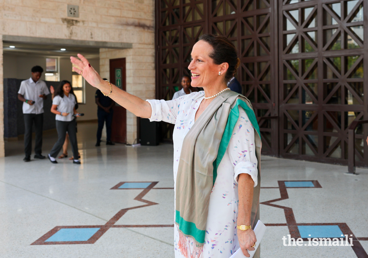 Princess Zahra waves to students and staff of the Aga Khan Academy, Mombasa, gathered for the school's 20th anniversary celebration.