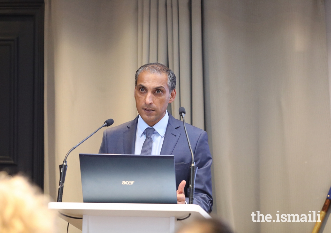 Ismaili Council for France President Shamir Samdjee spoke of the ethics of tolerance and pluralism during his remarks of tribute.