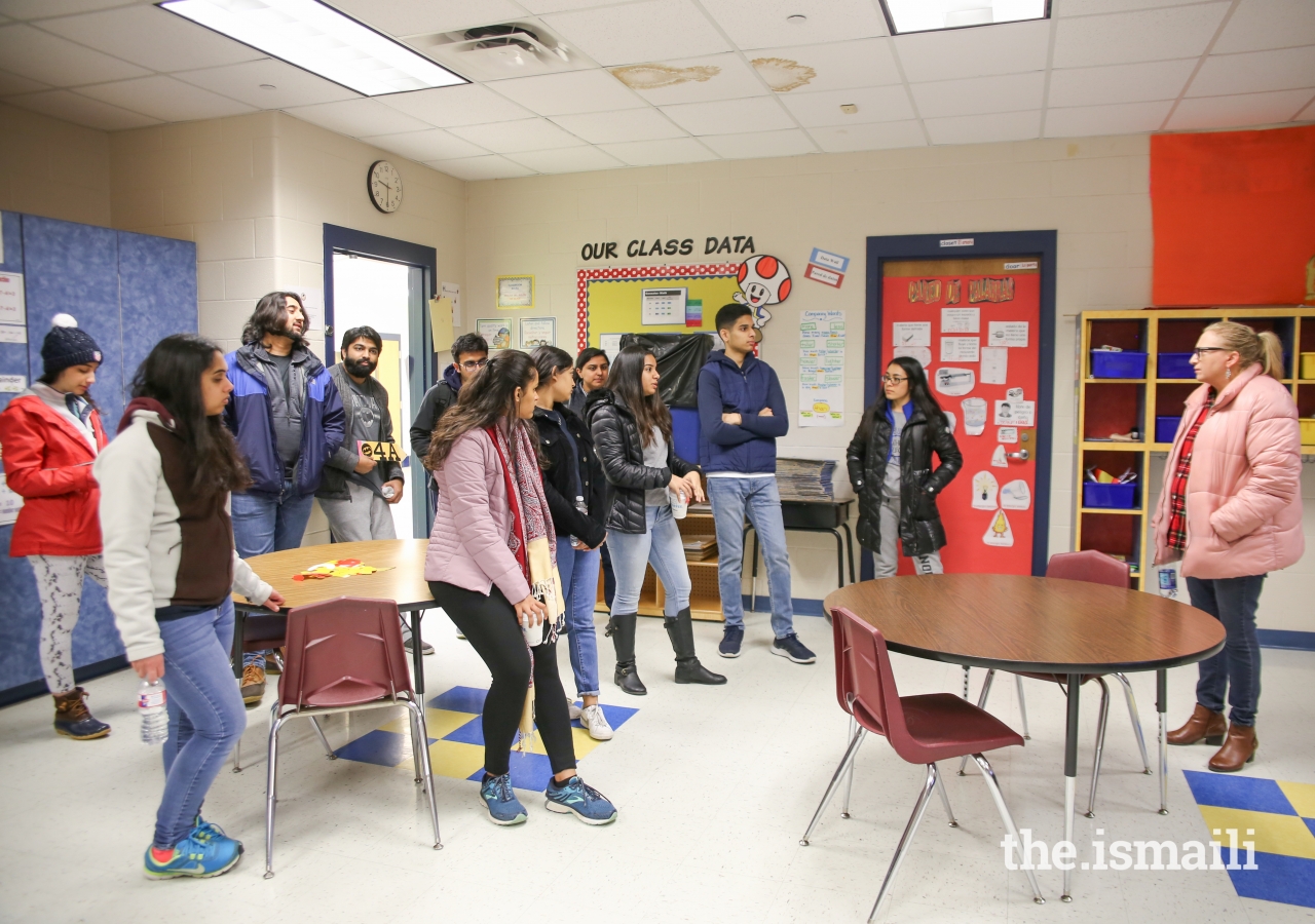  Urban Park Elementary and San Jacinto Elementary are Title I schools, where 98  percent of students live under the poverty line. The Winter Meal Program provides  breakfast and lunch for the Dallas Independent School District (DISD) students during  the break. 