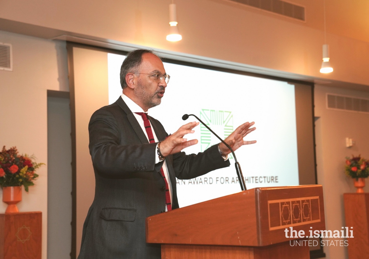 Farrokh Derakshani addressing the Jamat at the Ismaili Center and Jamatkhana on the Aga Khan Award for Architecture.