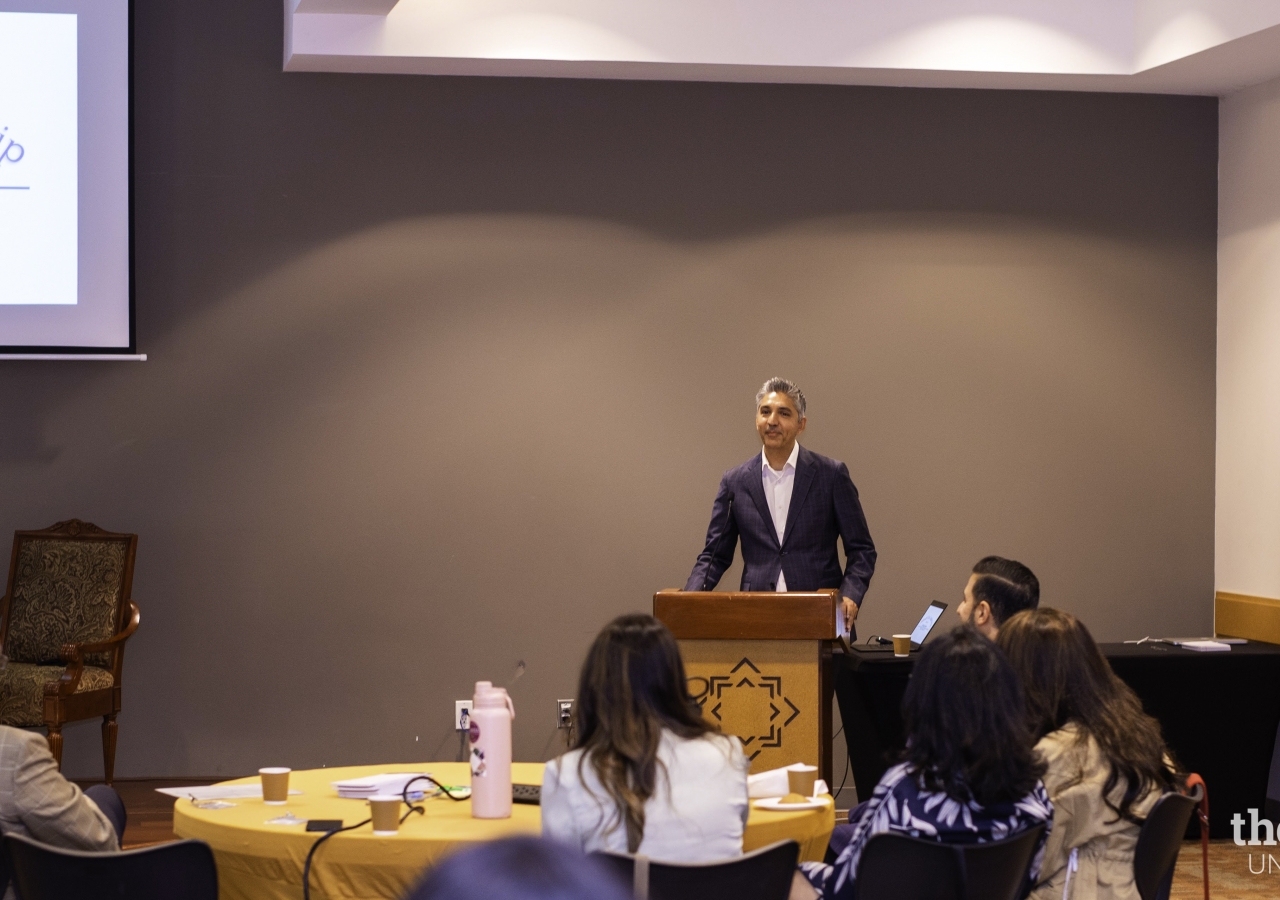 Karim Farishta, President of the Ismaili Council for Central United States, addressing the audience at the Civic Leadership Training program.