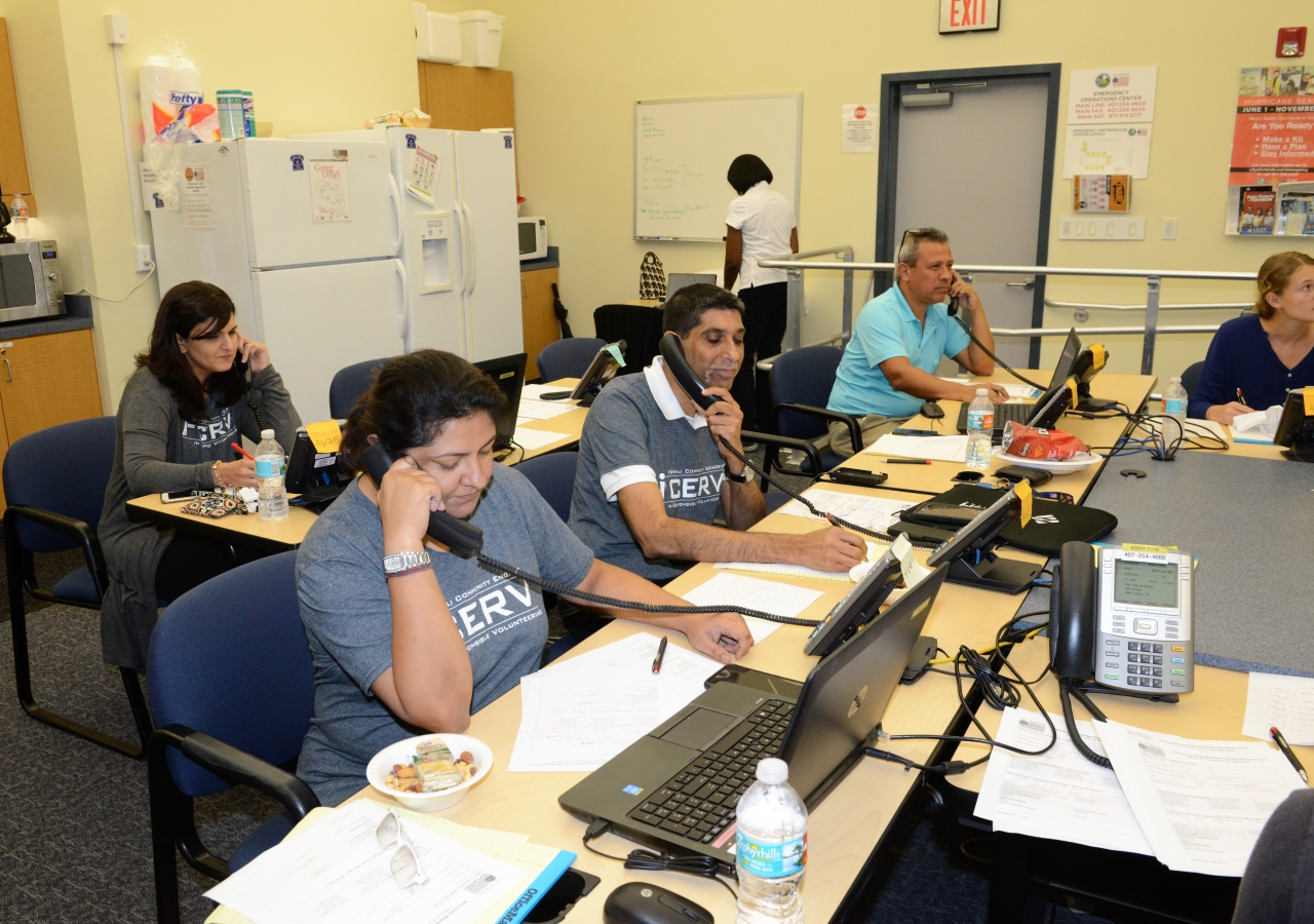 I-CERV members of the Jamat at the Orlando Emergency Information Center