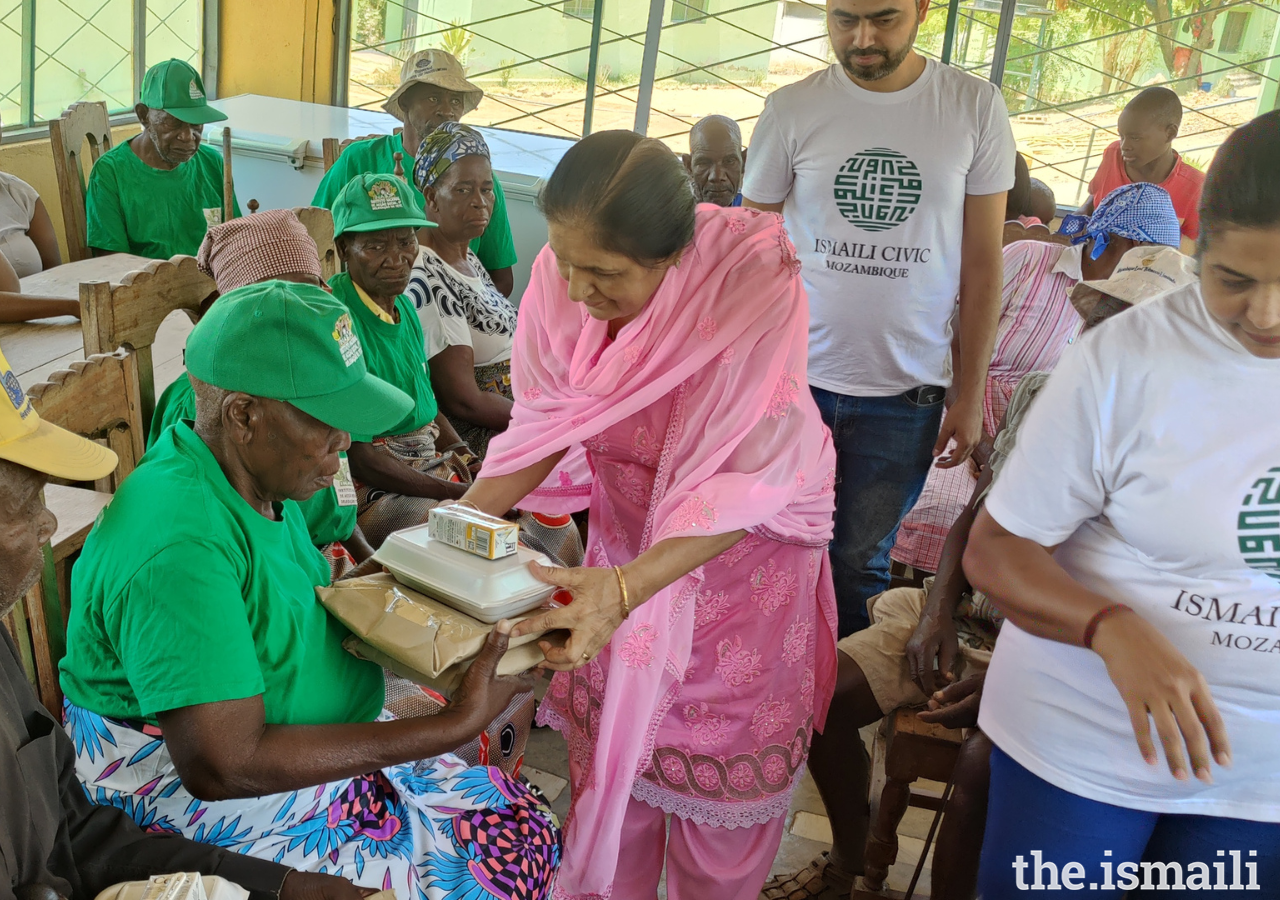 Food Donations, Preparation and Distribution in Mozambique