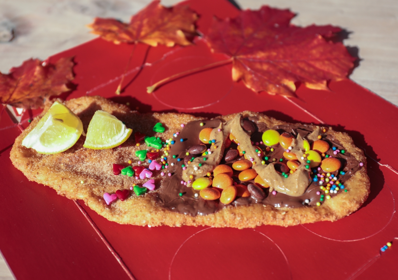 Fried Dough Pastries