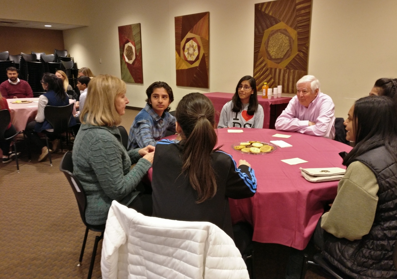 STEP students and youth from St. David’s Episcopal Church meeting at the Ismaili Jamatkhana, Glenview.