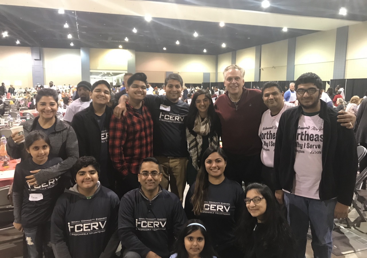 I-CERV Volunteers served meals to more than 2500 volunteers alongside Virginia Governor McAuliffe.