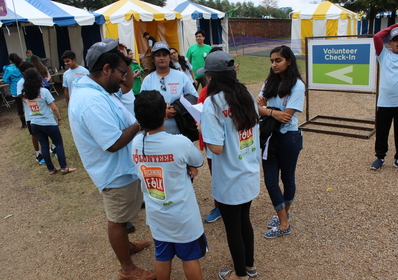 I-CERV volunteers receive last minute instructions before setting off on their duties.