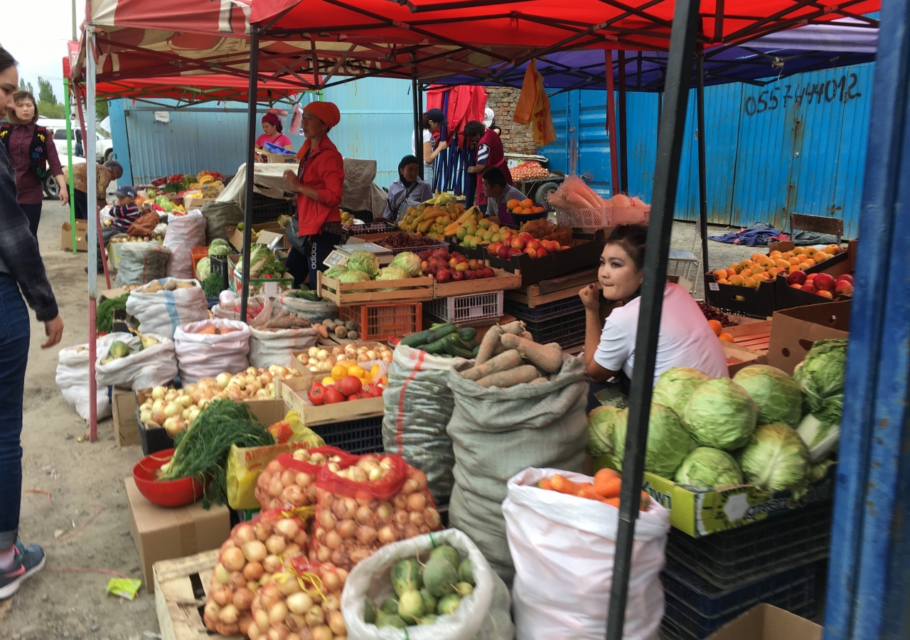 A street market in the town of Naryn, Kyrgyzstan