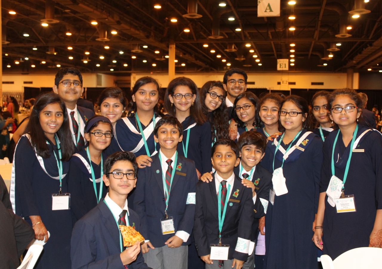 A group of enthusiastic youth volunteers from Katy Jamatkhana, led by Amaara Lakhani and Seher Allana, aided in the setup and breakdown of the dinner hall.