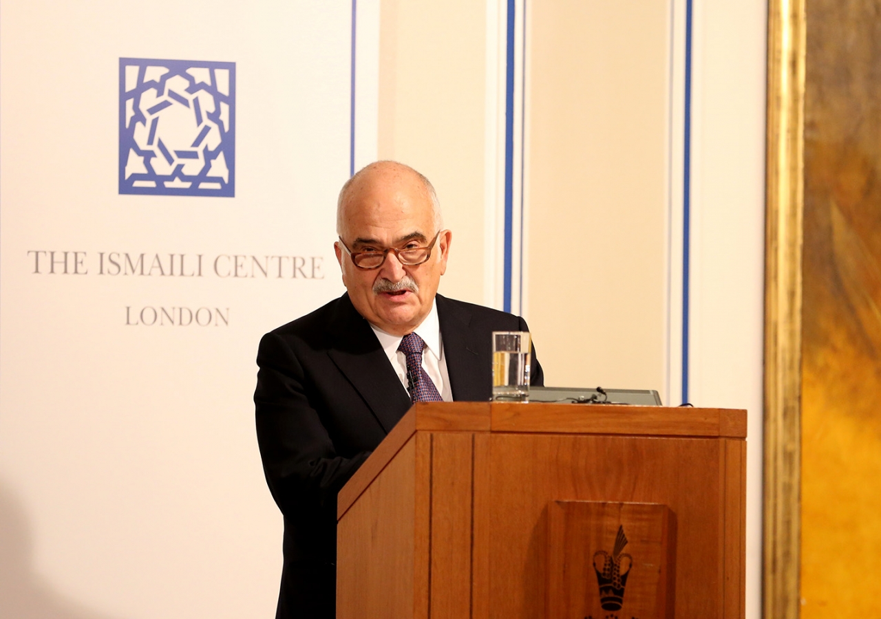 His Royal Highness Prince Hassan El Talal speakiing at the Ismaili Centre London. Ismaili Council for the UK