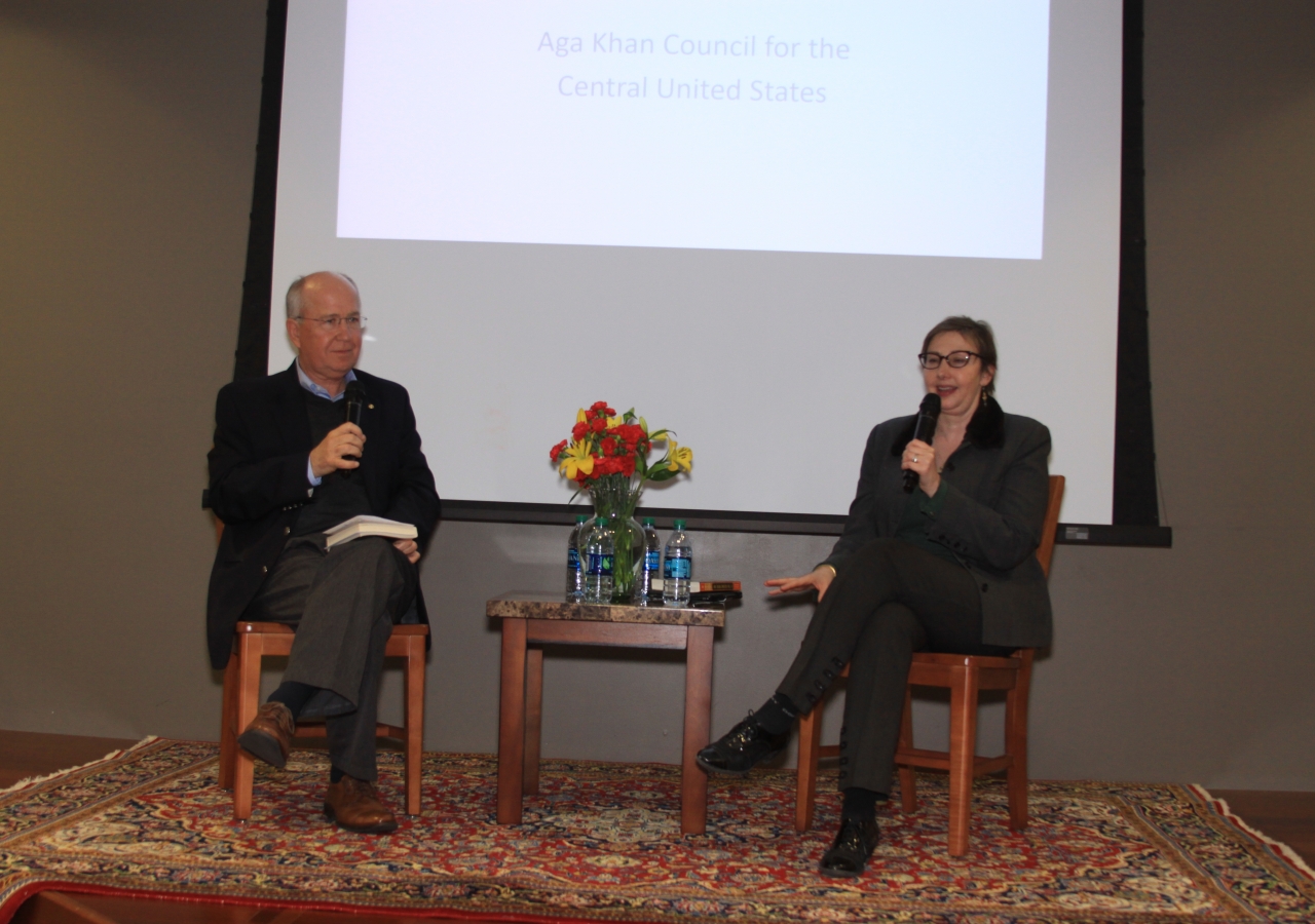 Carla Power responding to questions, moderated by Dr. Hunt, Director of Global Theological Education at Southern Methodist University.