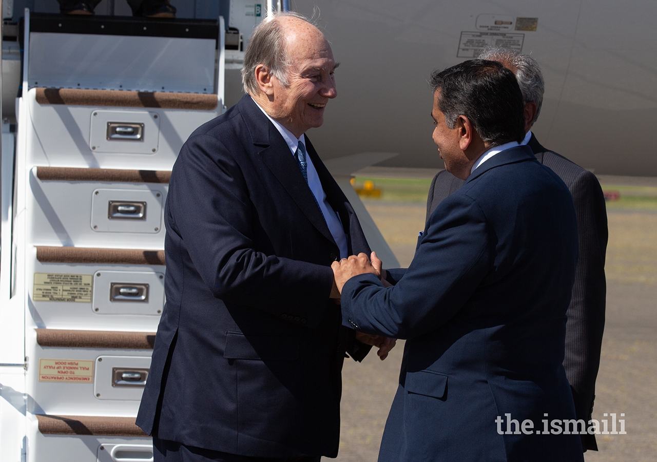 Mawlana Hazar Imam is welcomed to the United Kingdom on the occasion of his Diamond Jubilee by Lord Ahmad of Wimbledon, Minister of State for the Commonwealth and the United Nations.