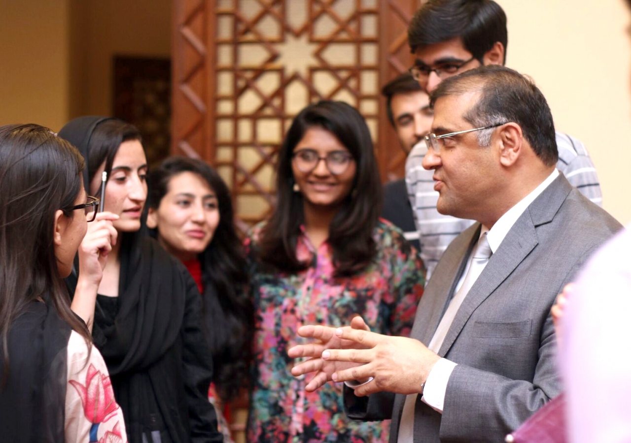 President Hafiz Sherali talks to young leaders