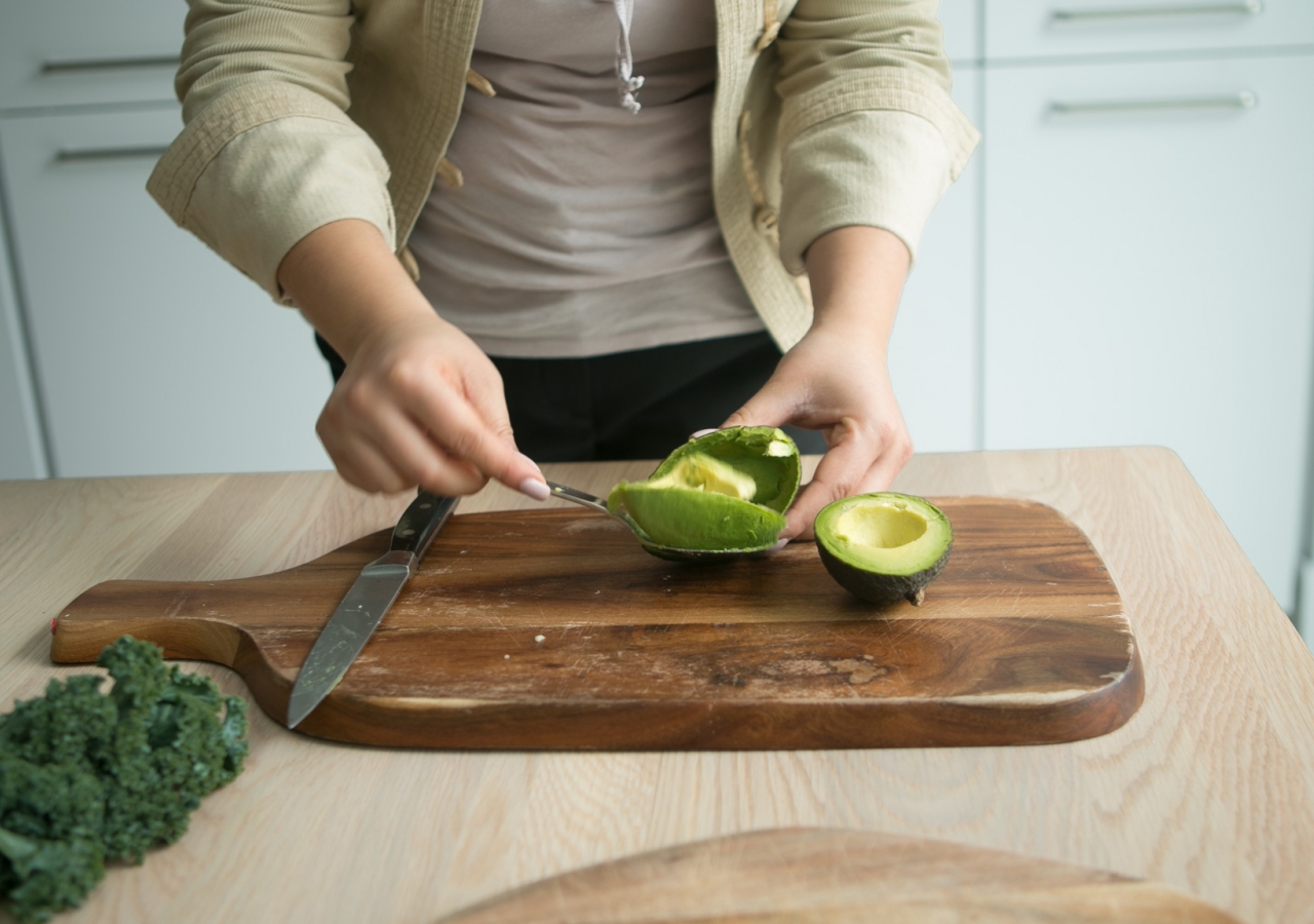 Avocado and Kale Salad