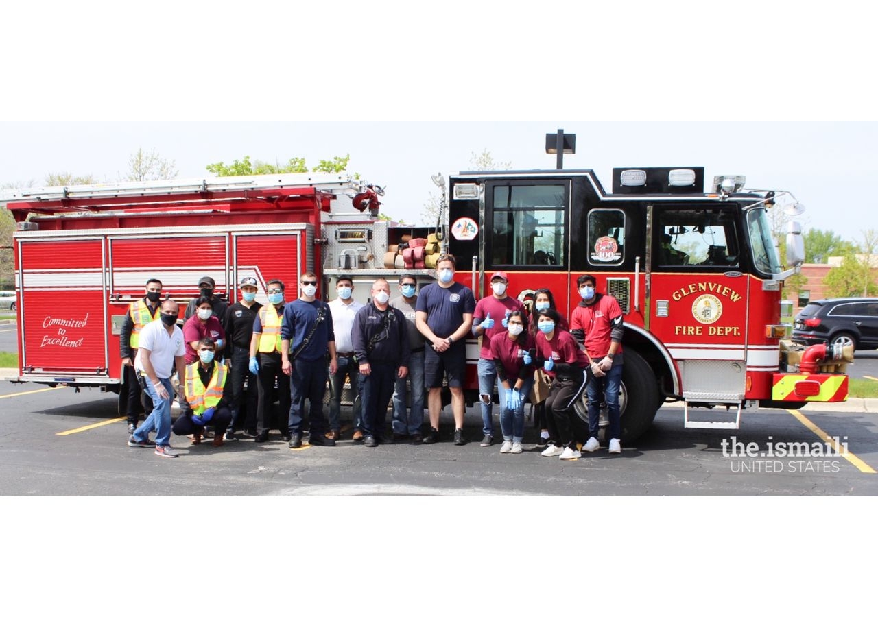 Village of Glenview Fire Department on hand to show support for the food drive.