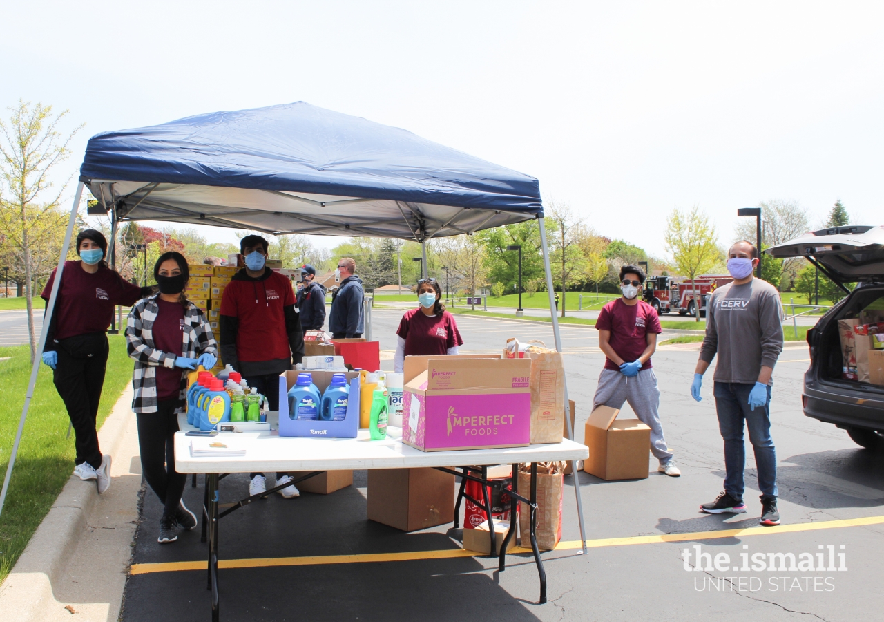 I-CERV volunteers at the collection stand for the food drive.