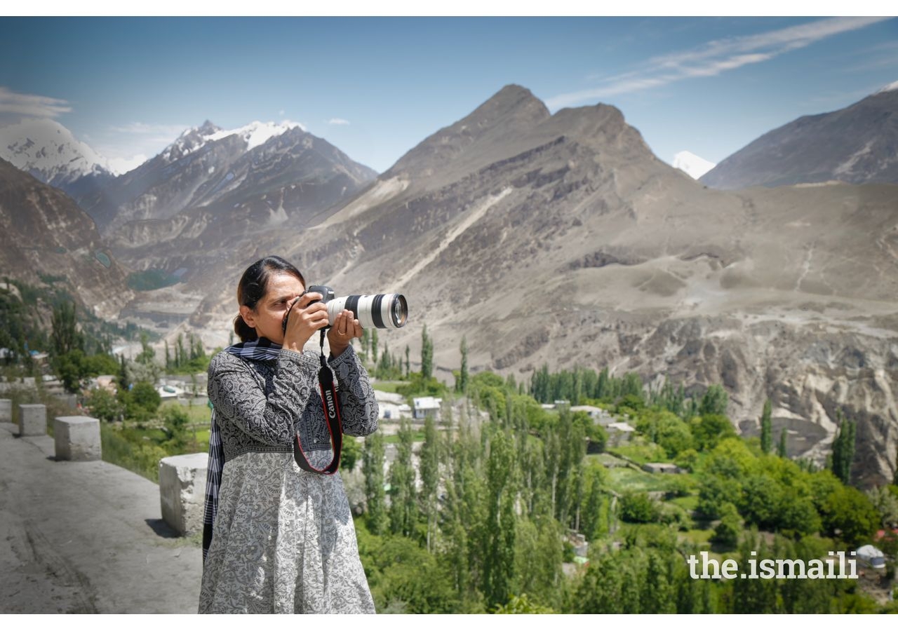 Ismaili photo-journalist, Shama Hakim Manji, capturing the local markets and scenic views of the Badakhshan region.