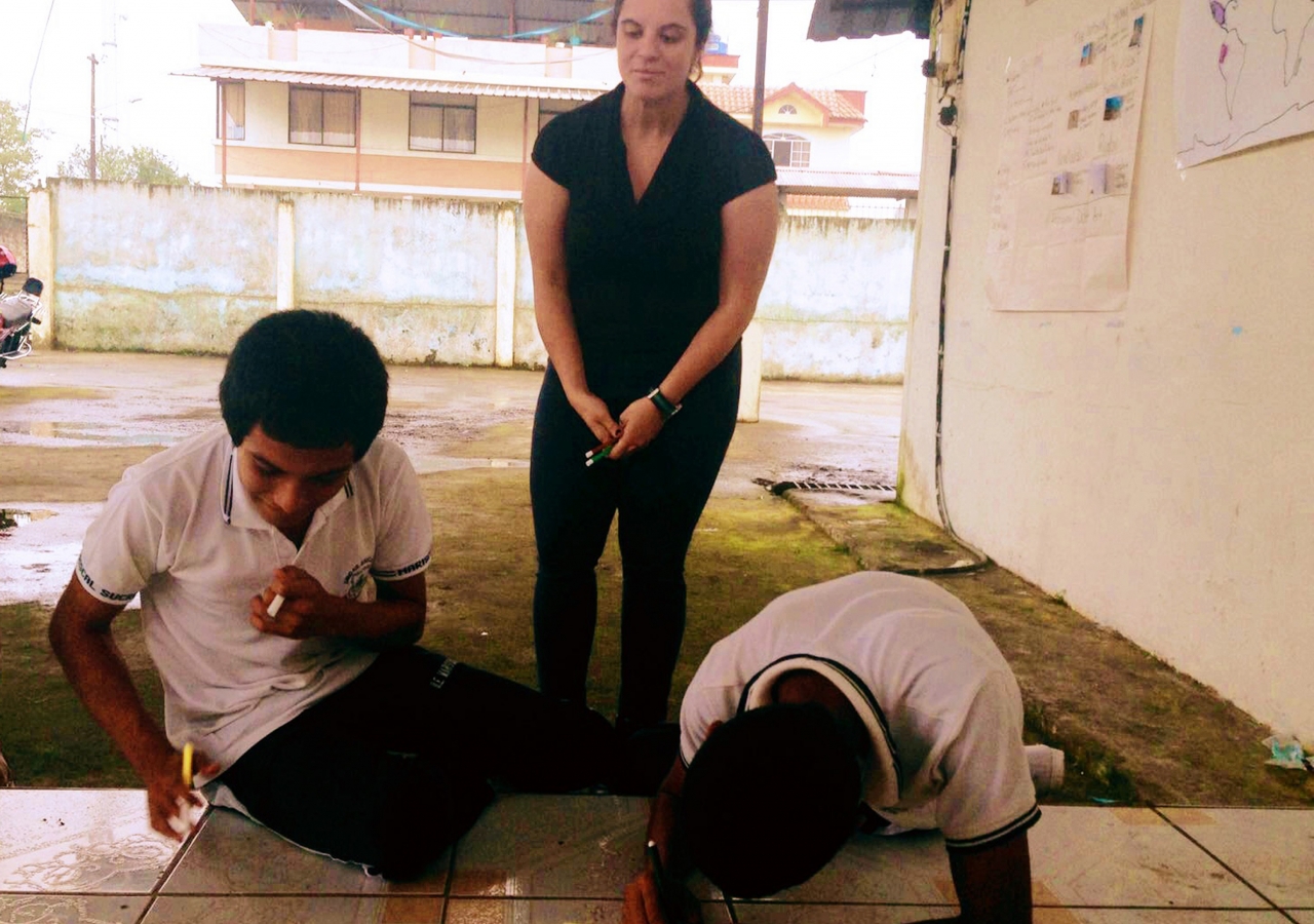 Nilofer with some of her students