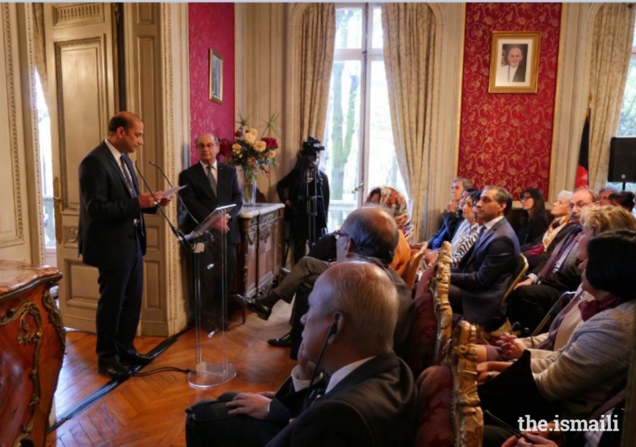 His Excellency Abdel-Ellah Sediqi, introducing the event at the Afghan Embassy in Paris.