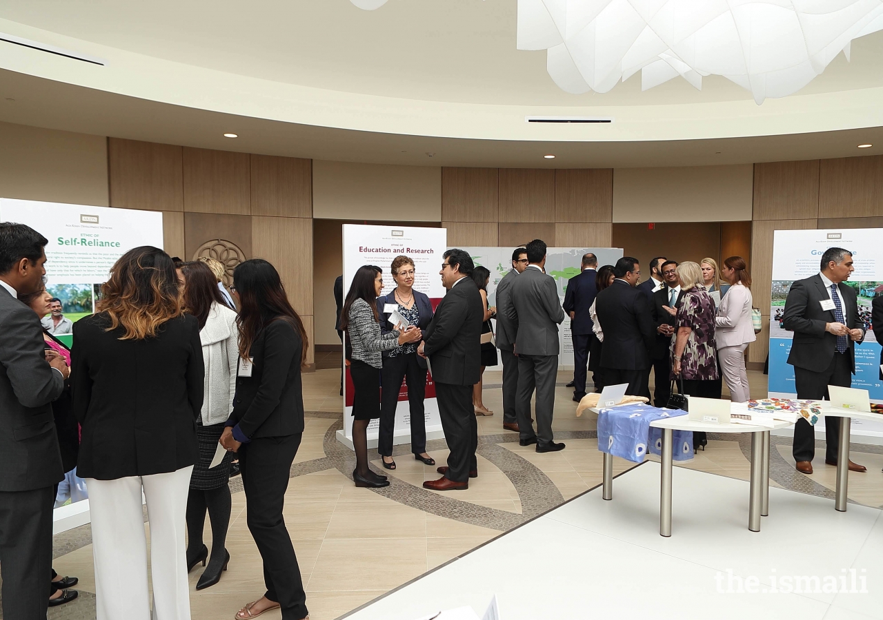 After the opening ceremony, guests were able to meet with each other, take guided tours of the Jamatkhana, and view the Ethics in Action exhibition.